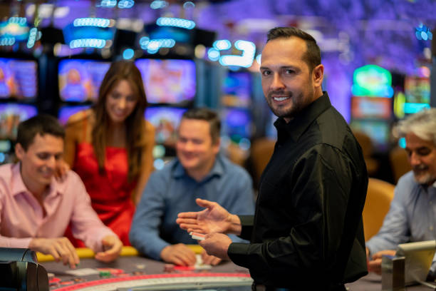 Dragon Tiger card dealing at Allbet table