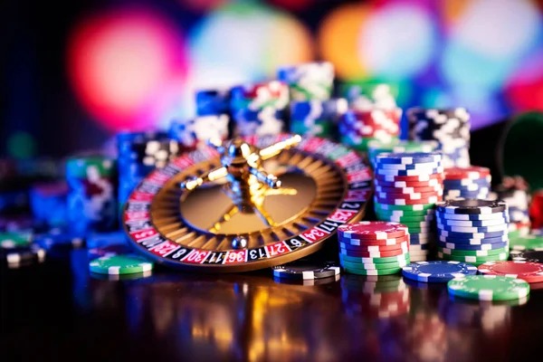 Blackjack: real-time card dealing Blackjack dealing at kerabat slot Reactoonz